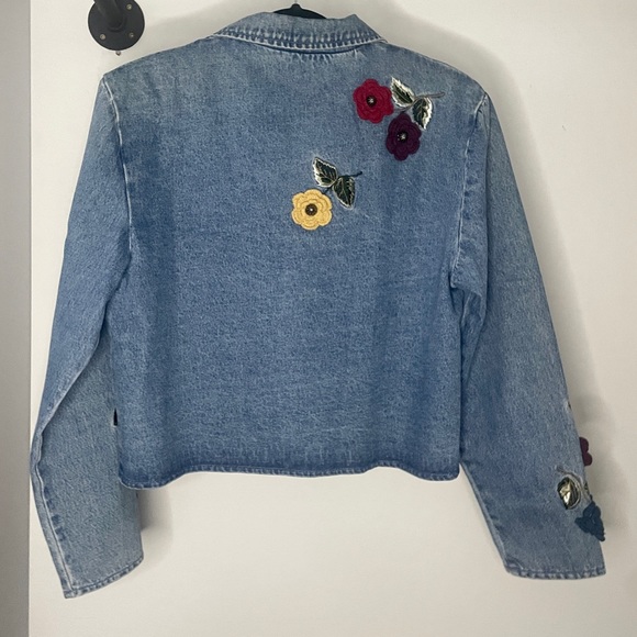 Vintage Y2K Rosette Crochet Denim Jacket - Picture 3 of 10